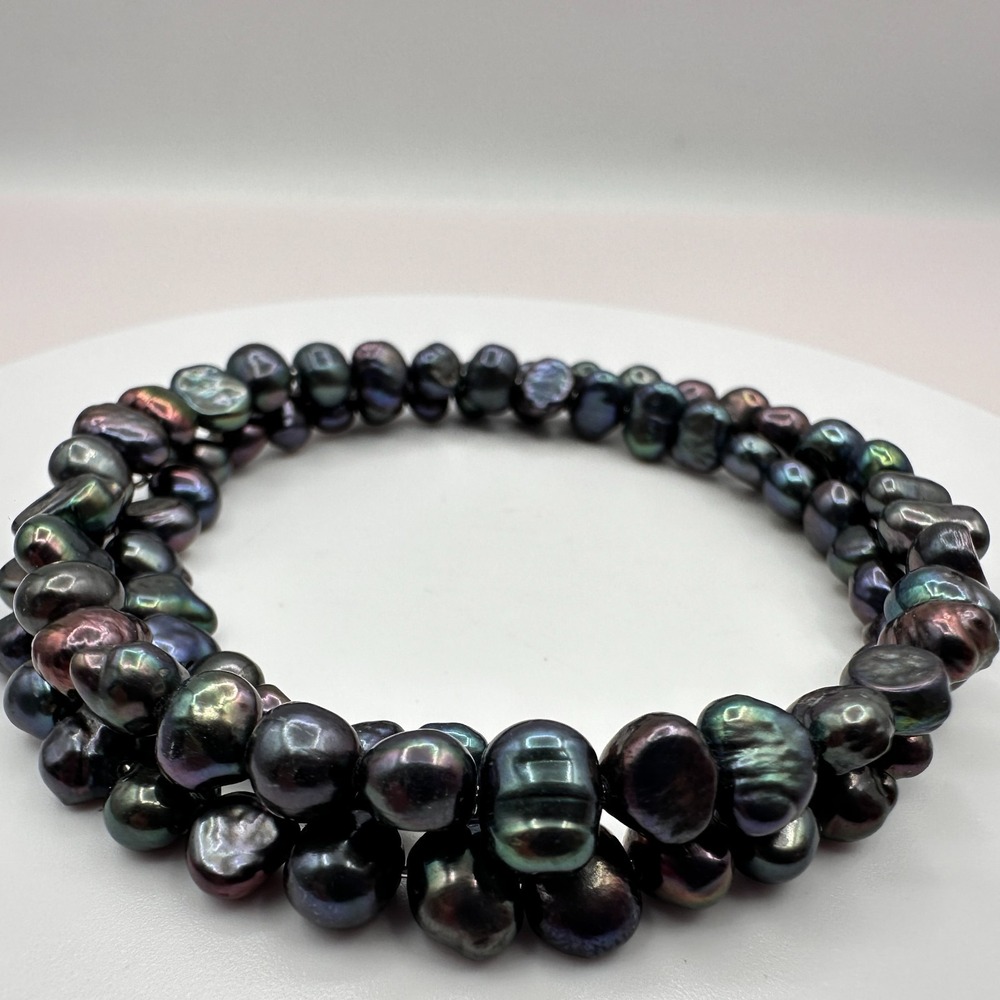 Vintage 90s Iridescent Black Wire Wrapped Bracelet Women's Classic Jewelry